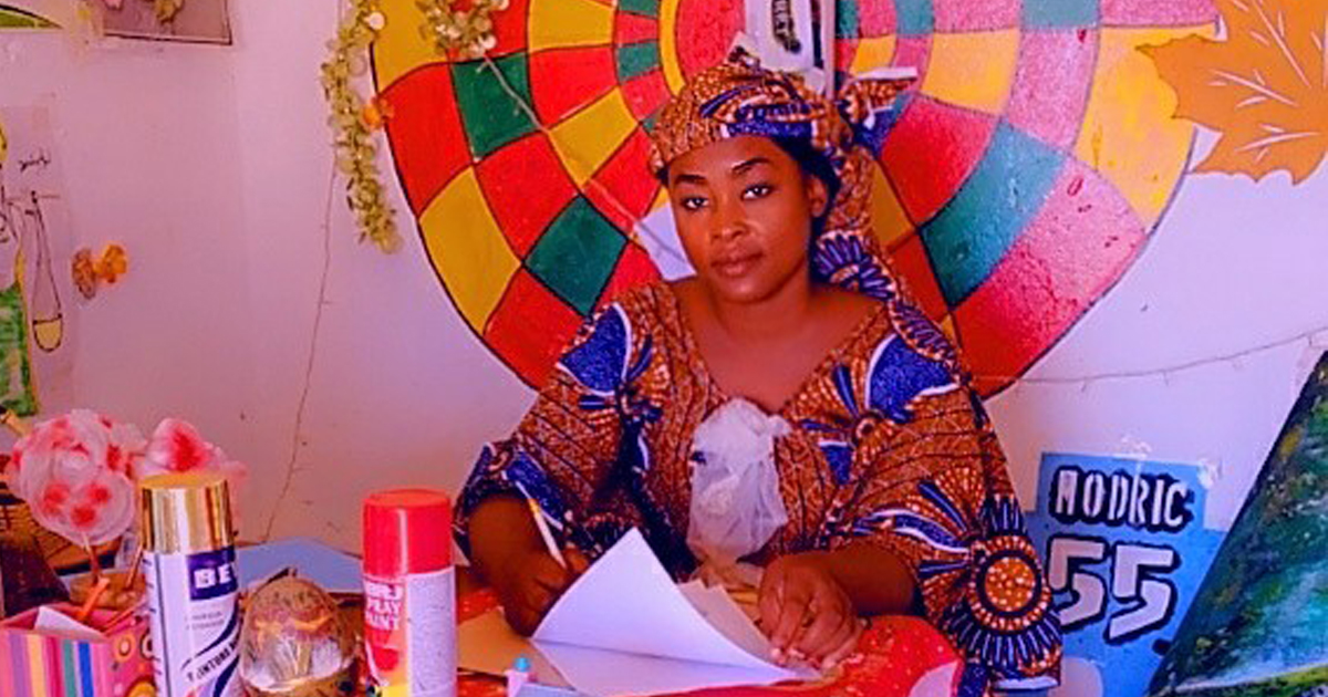 A la découverte de Zeynab Nomao, une jeune artiste peintre nigérienne de Tahoua.