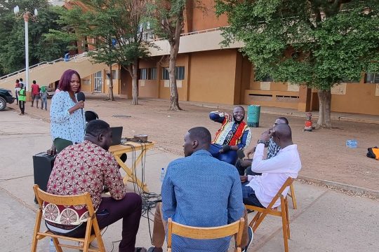 Enregistrement de tous à la fada au Stade Général Seyni Kountché de Niamey
