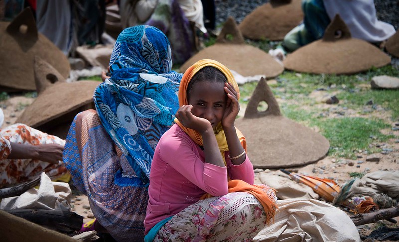 Des jeunes élèves utilisés dans l’exploitation du sel à Sambéra