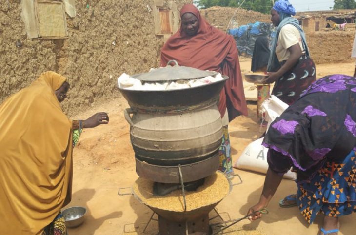 Promotion des fours à balles de riz par les jeunes  volontaires pour l’environnement (JVE) Niger