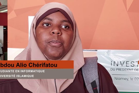 Charifatou Alio Abdou lors d'une interview avec Studio Kalangou au palais des congrès de Niamey,