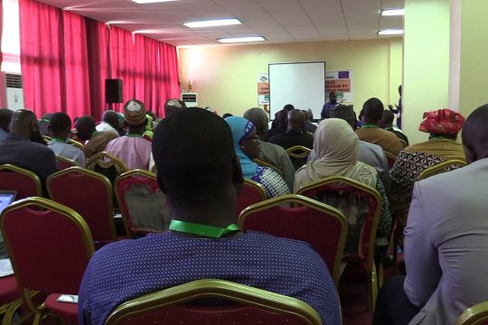 Atelier de la revue annuelle conjointe (RAC 2020) dans une salle du Stade Général Seyni Kountché de Niamey du 17 au 18 novembre 2021