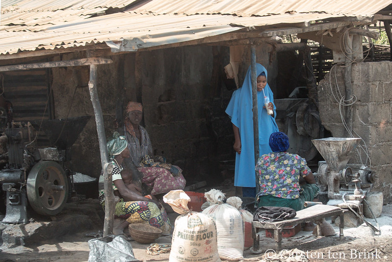 Un moulin à grains pour les femmes du village de Kogori tondi kiré, à Ballayara