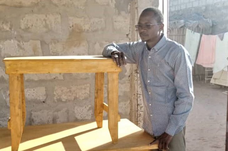 Portrait d’Abdoul Kadri Zakari, artisan en menuiserie bois à Diffa