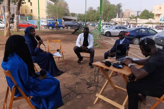 Enregistrement de tous à la fada à la place Anoutab de Niamey