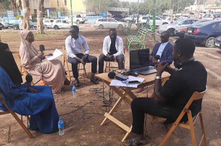 L’addiction au téléphone portable : Quels dangers ?  Et comment y remédier ? 