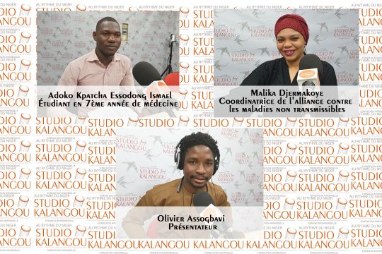 Les invites au forum du jour sur le plateau du Studio Kalangou