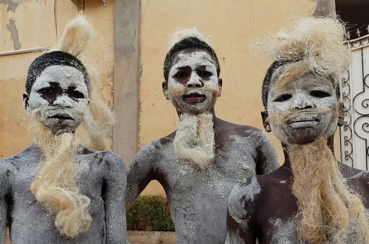 Explication du carnaval « TOBEY-TOBEY ».