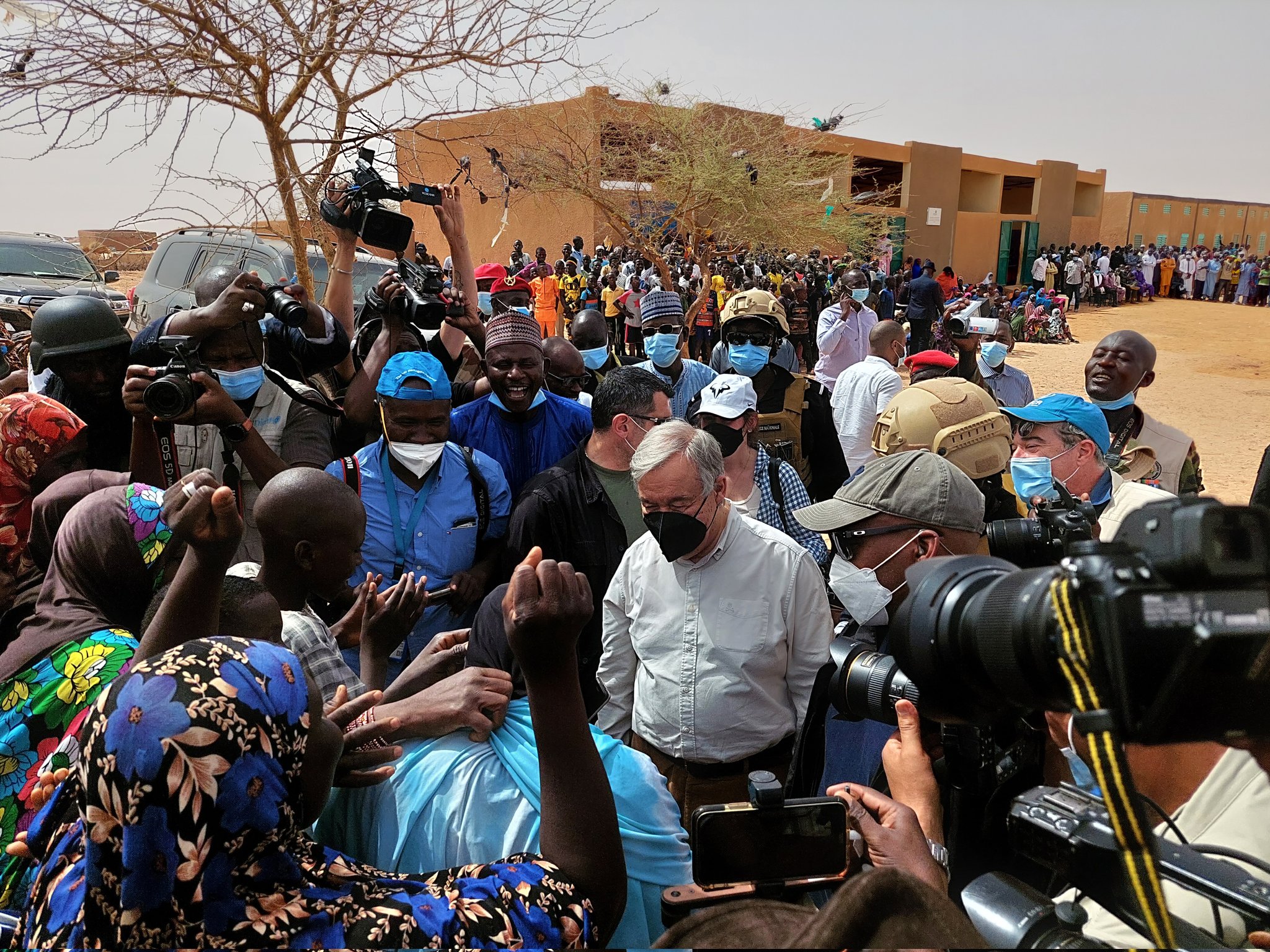 Au Niger, António Guterres appelle la communauté internationale à soutenir le pays