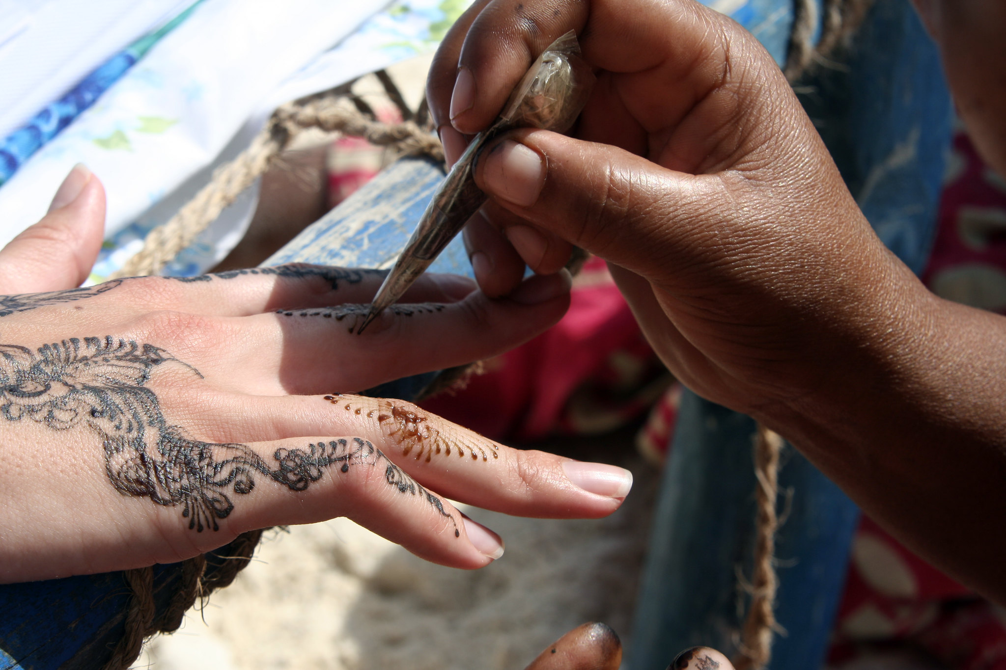 L’évolution de l’application du henné au Niger par les femmes