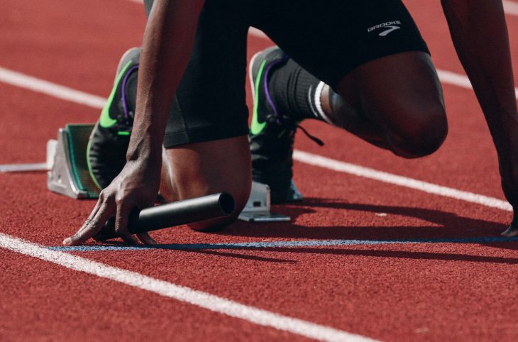 En bref. éducation, CENI, athlétisme