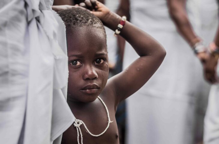 Violence corporelle à l'endroit des enfants par les mères