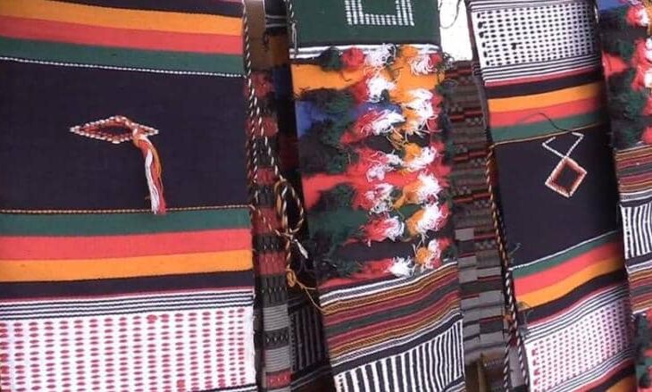 Explication sur l’utilisation de la couverture traditionnelle « Souban en Zarma » 