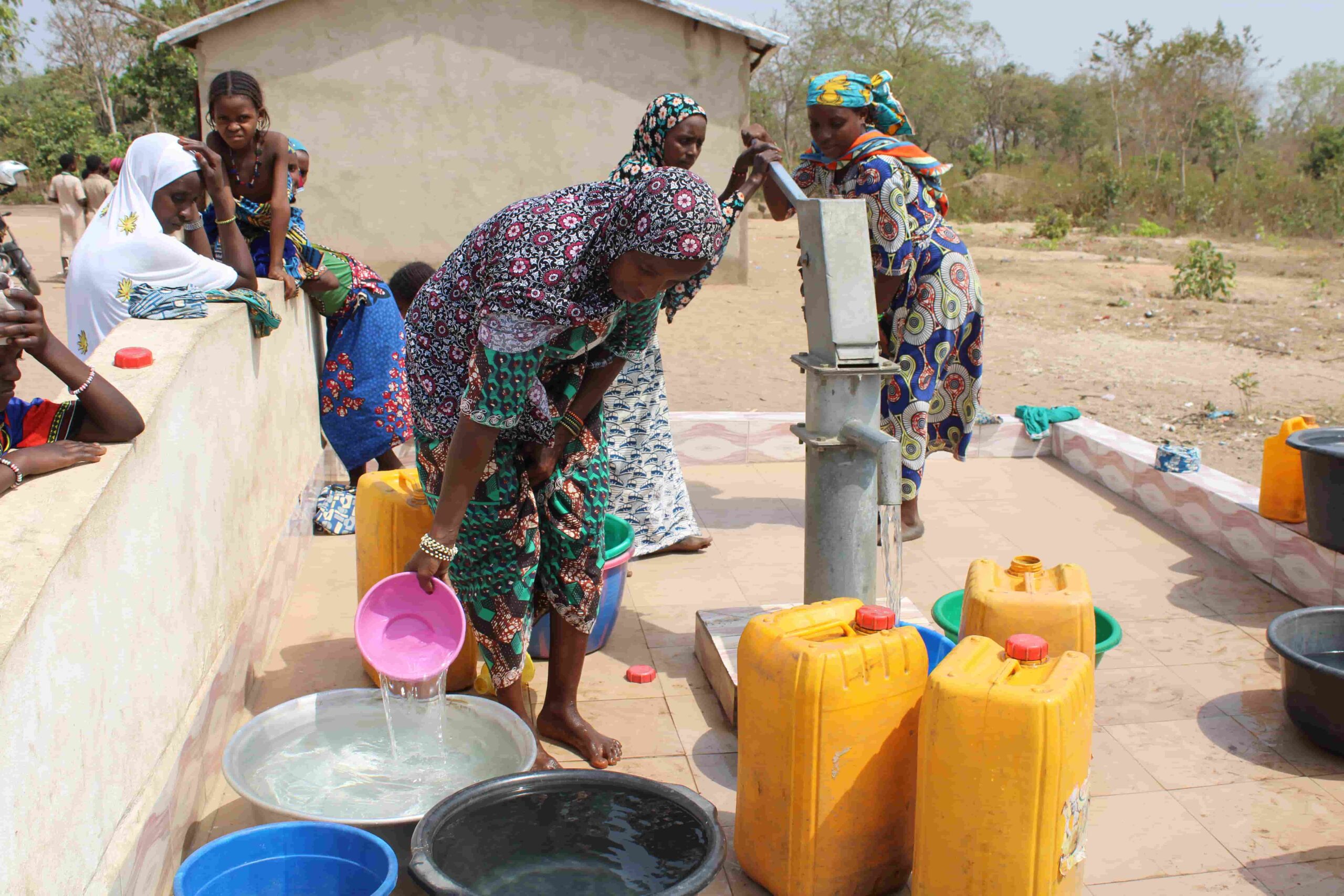 Explication sur les difficultés d’accès à l’eau des femmes de Kornaka  