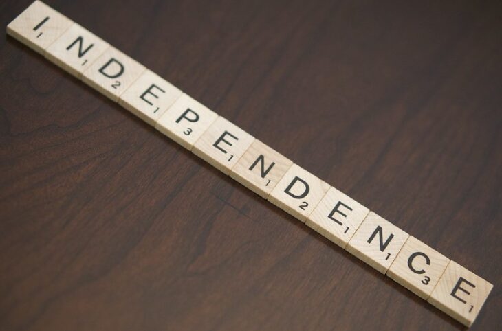 Définition du mot indépendance 