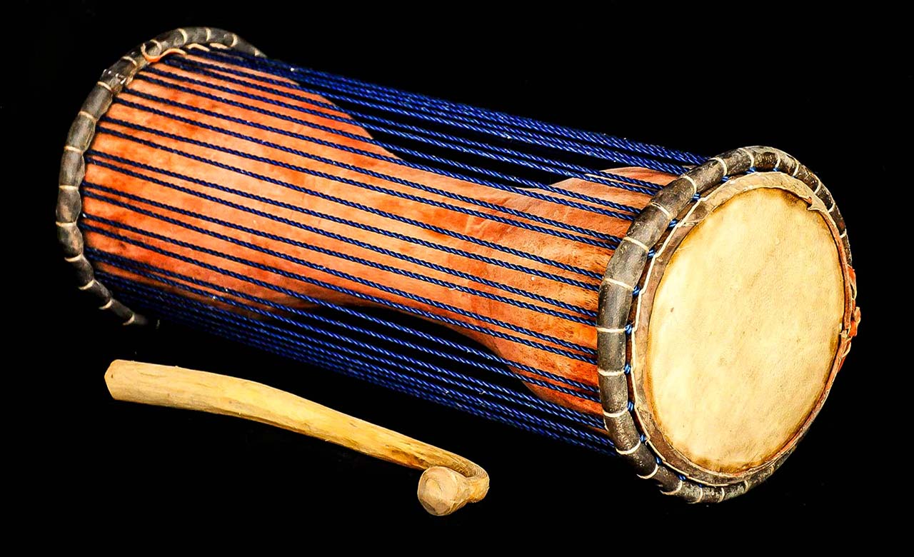 Explication de l’instrument de musique le Kalangou 