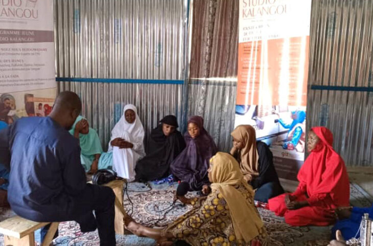 Le petit commerce des filles dans la ville de Maradi est un sujet complexe et important.