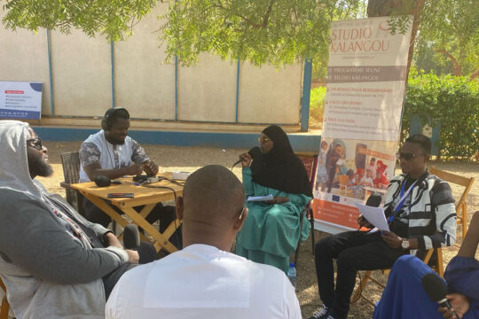 L’émission tous à la fada de ce soir est installée à la zone bleue de Niamey .