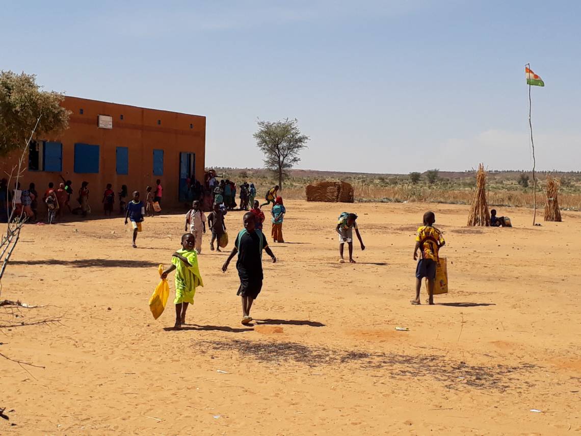 Le conseil communal de Doutchi vient en aide aux scolaires démunis