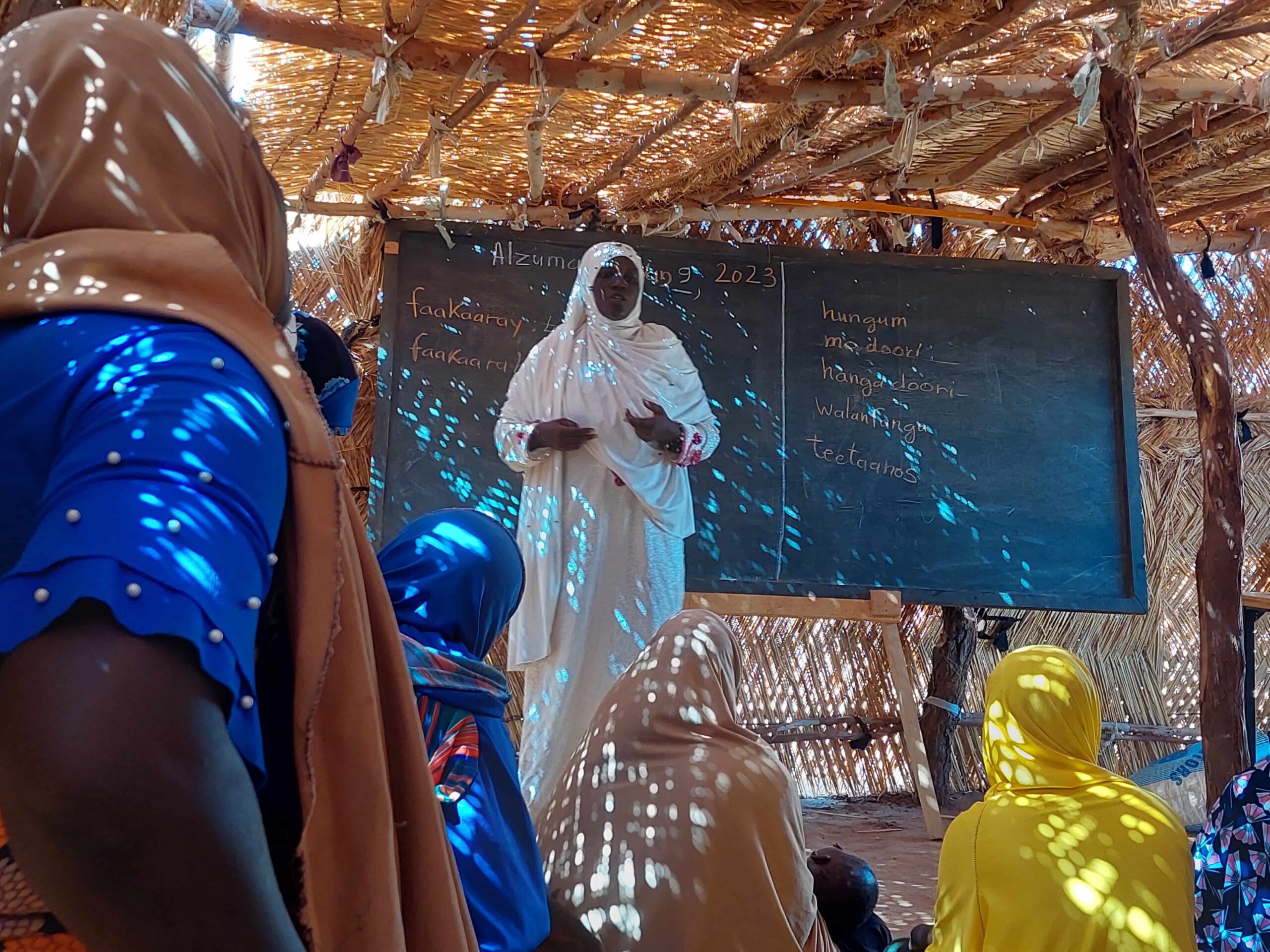 Portrait de madame Balkissa Ousseini, enseignante et formatrice orphelins à l’école primaire Médersa 2 d’Arlit 