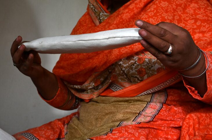 Gestion des menstruations : les jeunes filles face au silence des parents