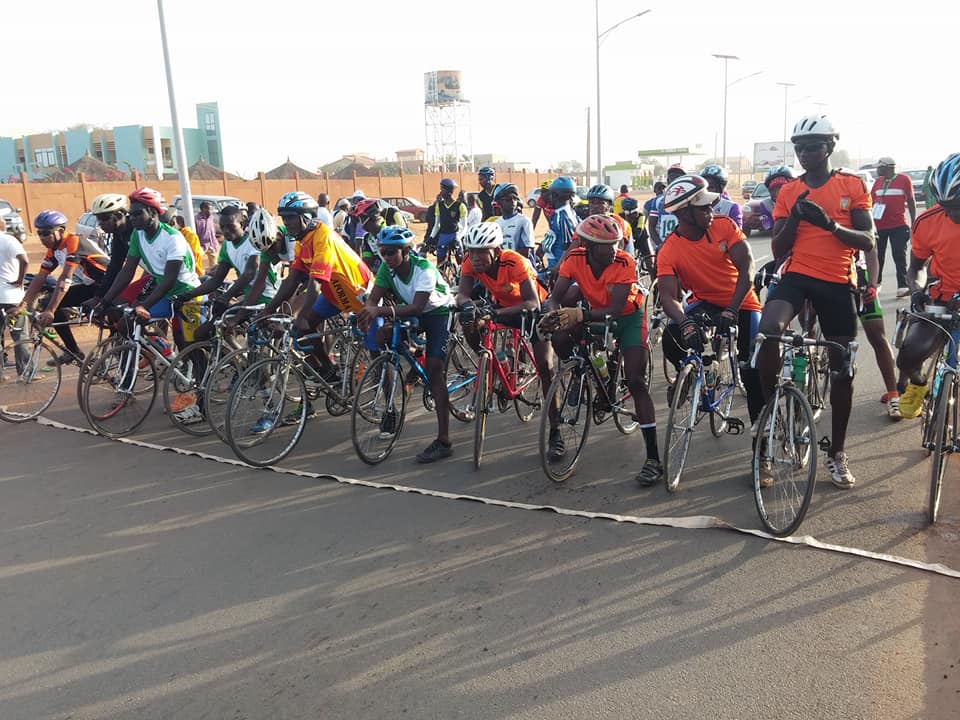 Tour-cycliste à l’occasion du 59ème anniversaire de la République du Niger
