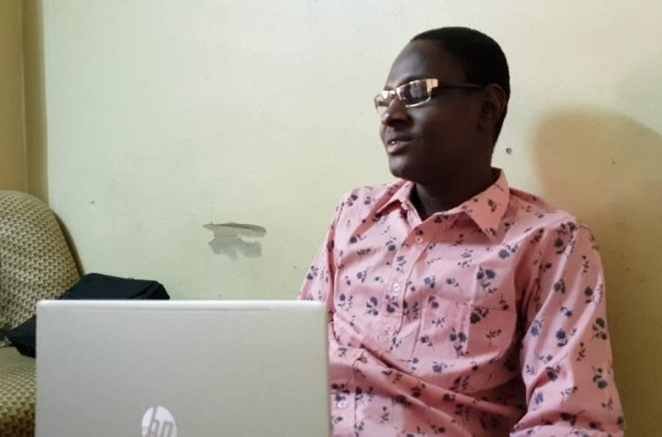 Abdoul Karimou Madougou, non voyant et chef de projet à la fédération des personnes handicapées