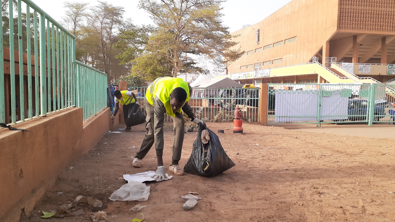 Initiatives locales pour la gestion des déchets solides à Niamey