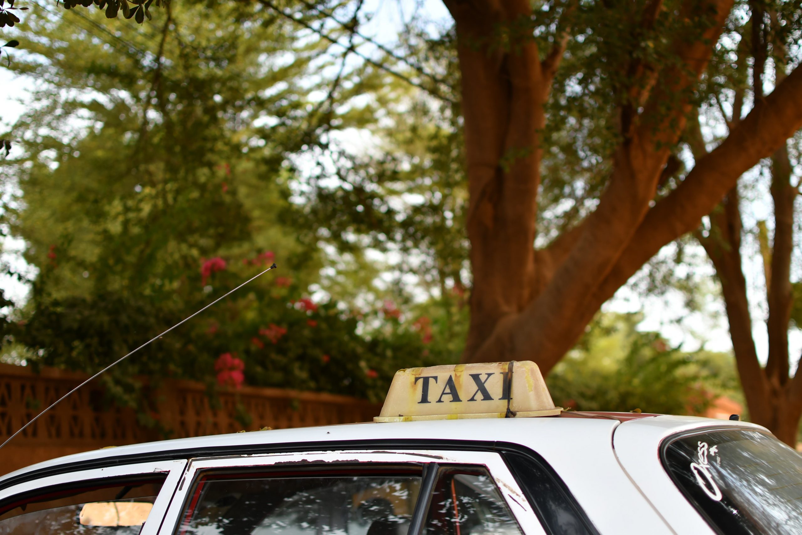 Ballayara / Rencontre avec les conducteurs de Taxi