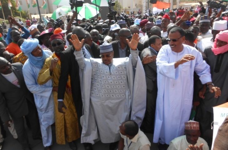 Des milliers de sympathisants du pouvoir dans les rues de Niamey  dimanche