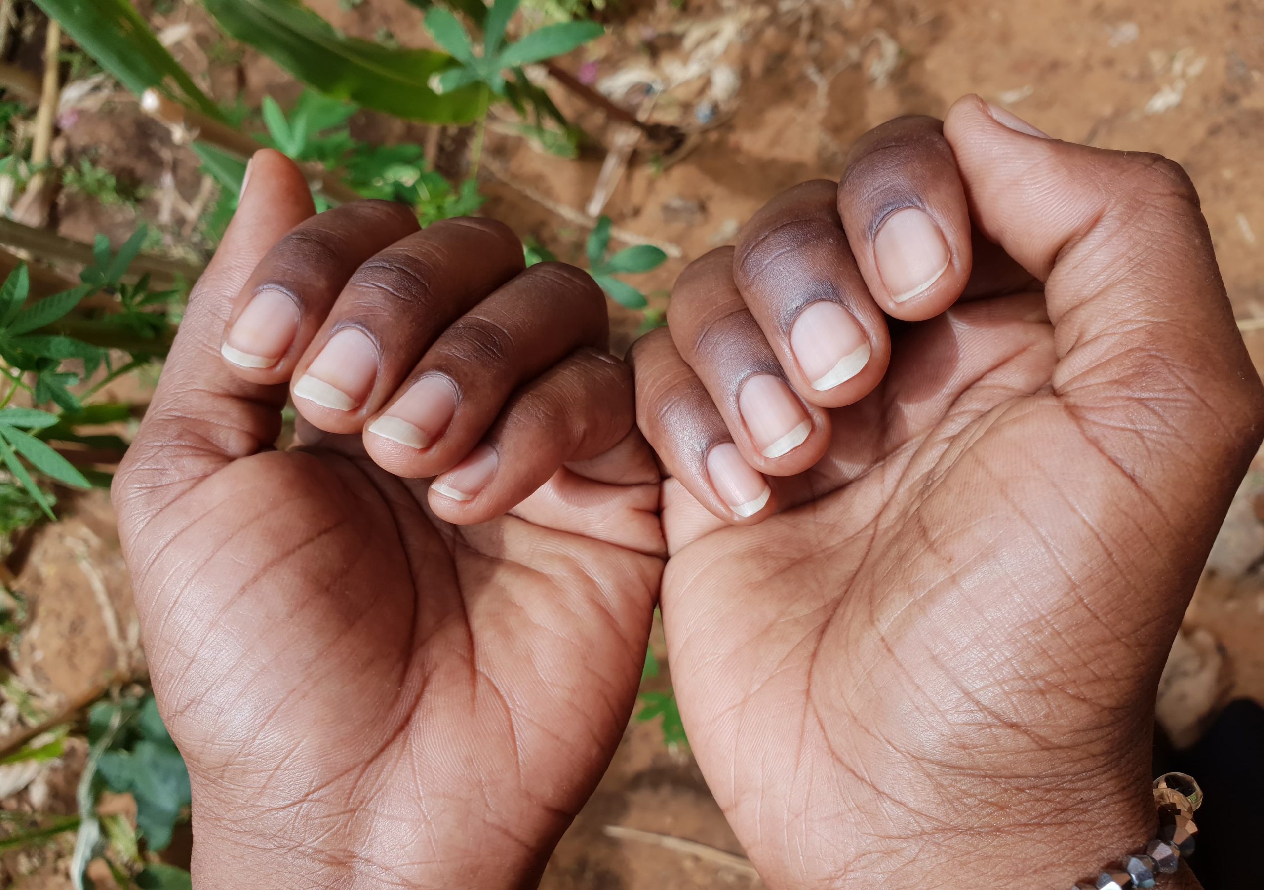 Comment prendre soin de ses ongles ?