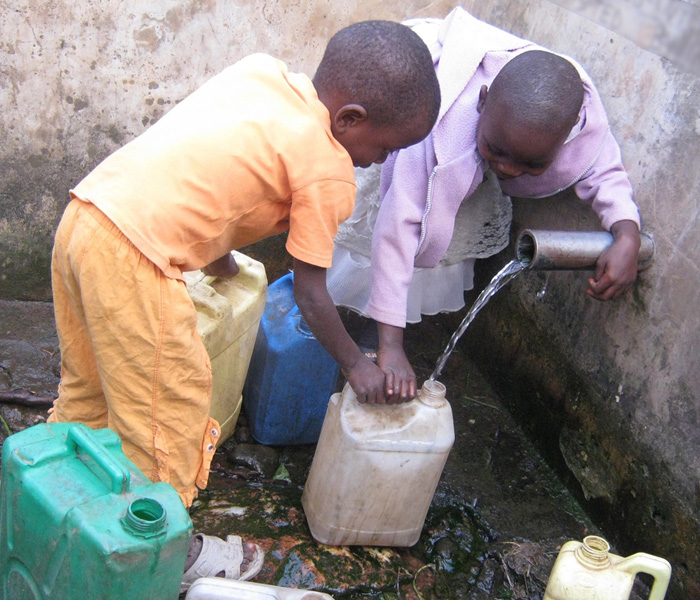 Le magazine du 27/10/2018 – Région de Maradi : Dédommagement attendu de 276 enfants sur 4000 contaminés par l’eau fluorée de Tchibiri-Gobir