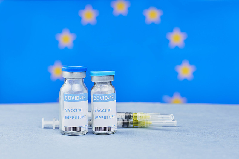 Non, Bill Gates n’a pas développé des vaccins manipulés contre la Covid-19