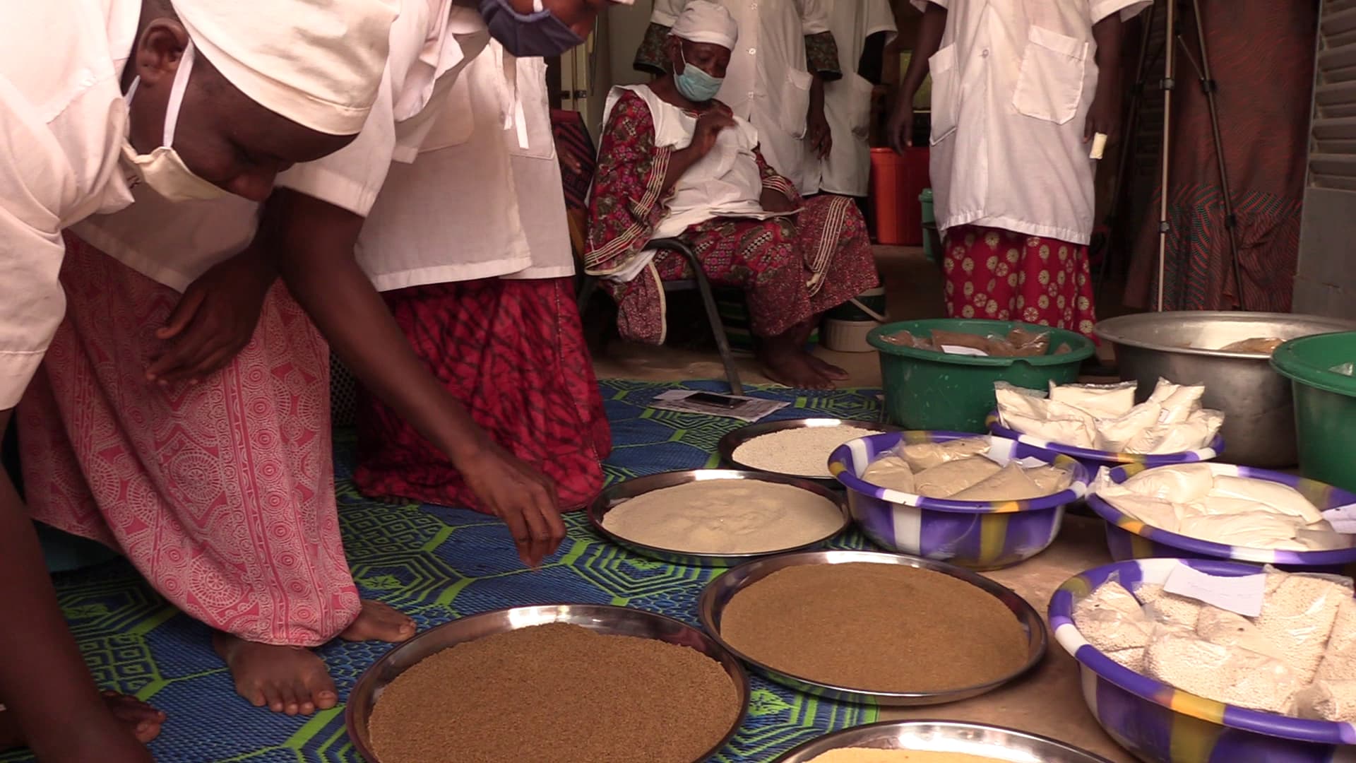 Formation en agro-alimentaire des femmes du groupement Zumunci du quartier Boukoki 2 (Niamey)