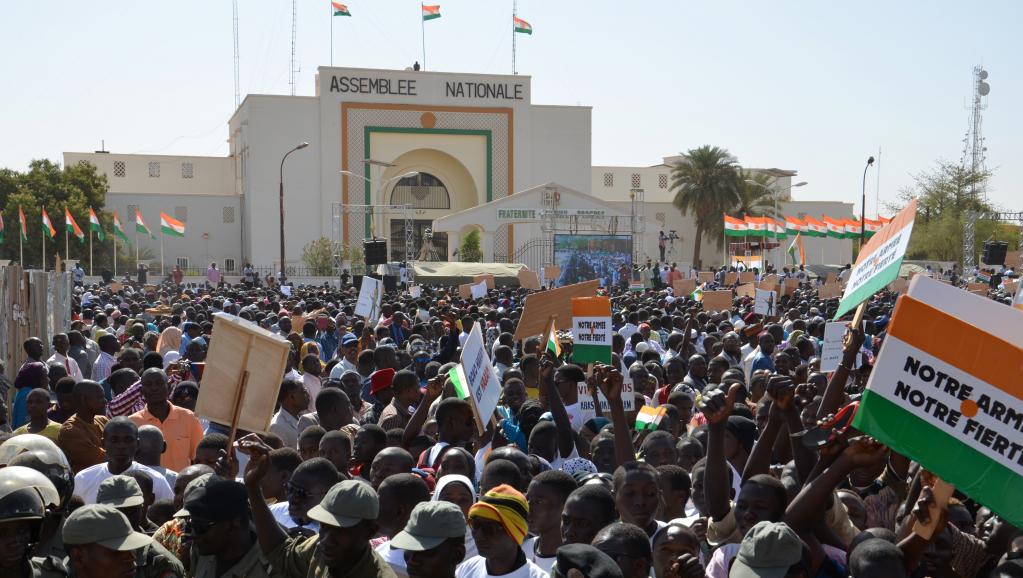 Le magazine du 14/12/2018:Le droit de manifestation au Niger : permettre le libre exercice de manifester et rester dans les limites prévues par la loi