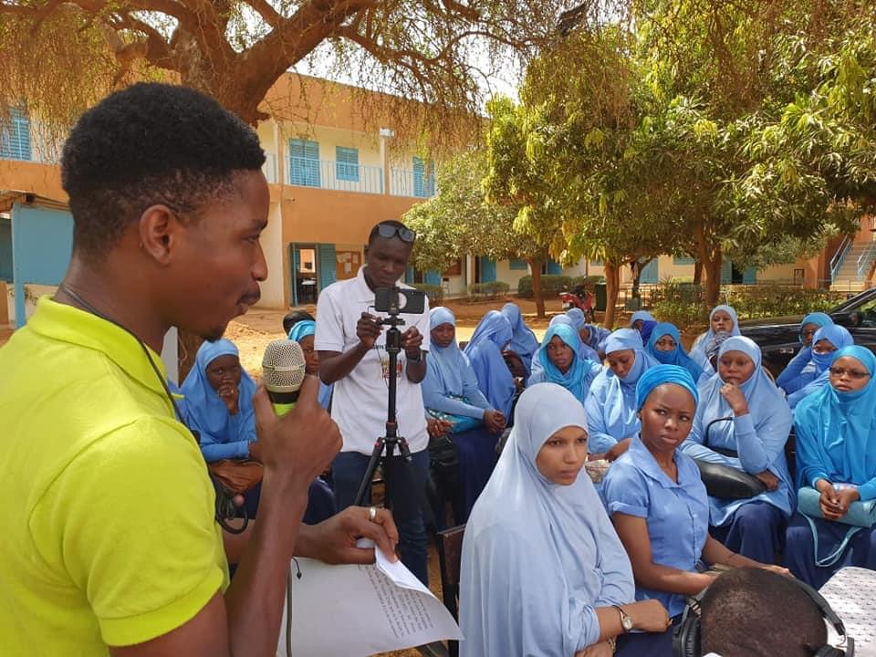 Les menstrues : Impacts sur la scolarisation des jeunes filles, comment y remédier ?