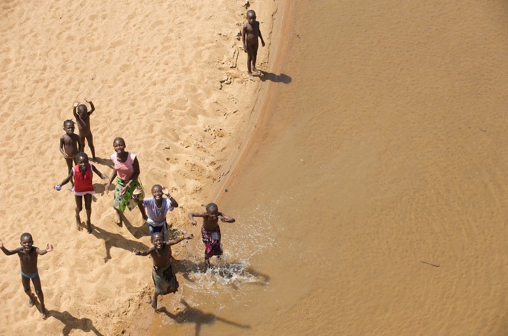 Niamey/ Les berges de la Corniche de Yantala interdites aux mineurs: une mesure controversée