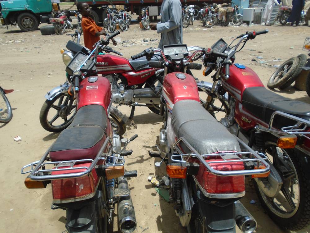 Grève des conducteurs de taxis-moto à Agadez : une trentaine de personnes aux arrêts