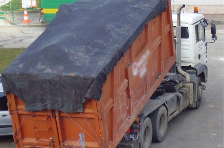 Niamey/ Les camionneurs appelés à couvrir d’une bâche leur cargaison pour des questions de salubrité urbaine