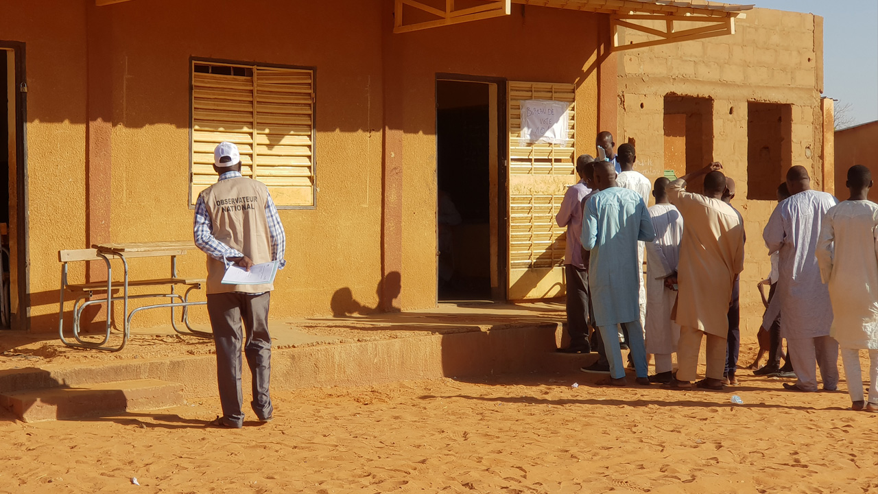 Niger : Des élections locales marquées par des retards dans certains bureaux de vote et le non-respect des mesures barrières contre la COVID-19
