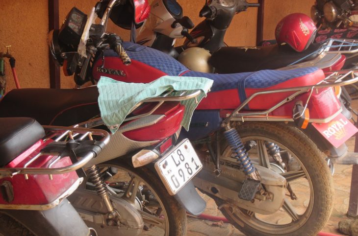Niamey - Sécurité / Un communiqué de la ville somme tous les usagers des motos, à partir de 50cm3 de cylindrée, à se conformer aux normes d’immatriculation