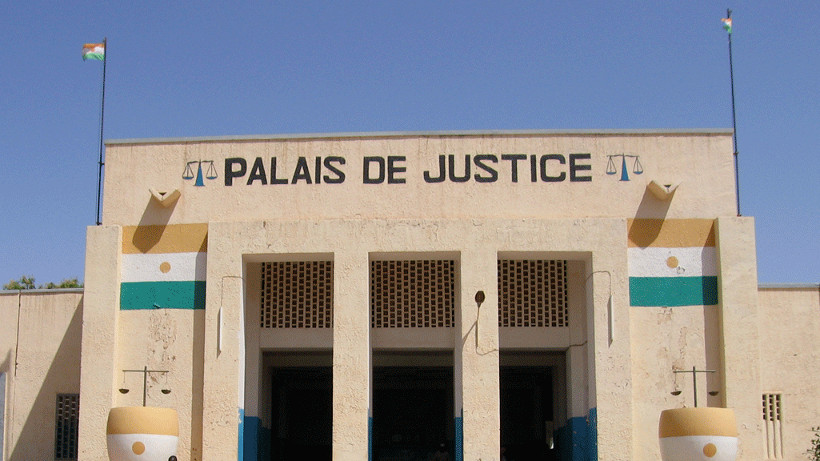 Affaire tentative de coup d’Etat de décembre dernier : les avocats des accusés dénoncent un « dossier sans preuve ».