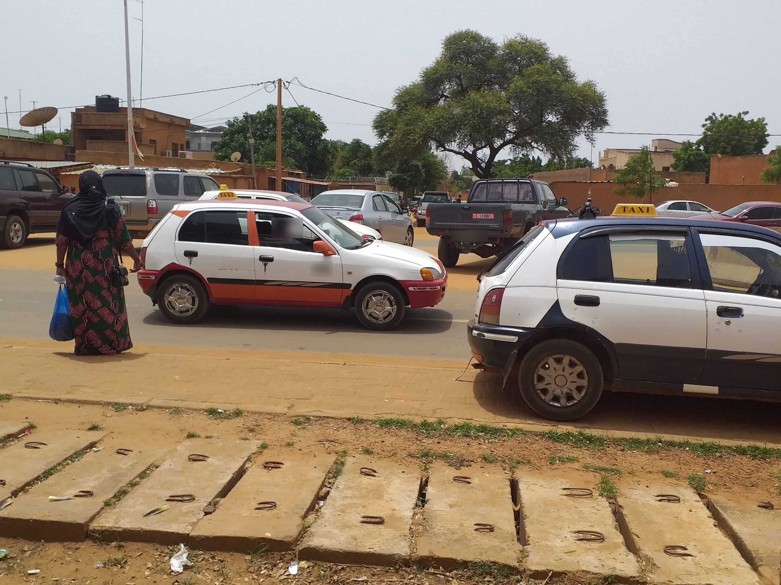 Le phénomène des vols et agressions dans les taxis de Niamey