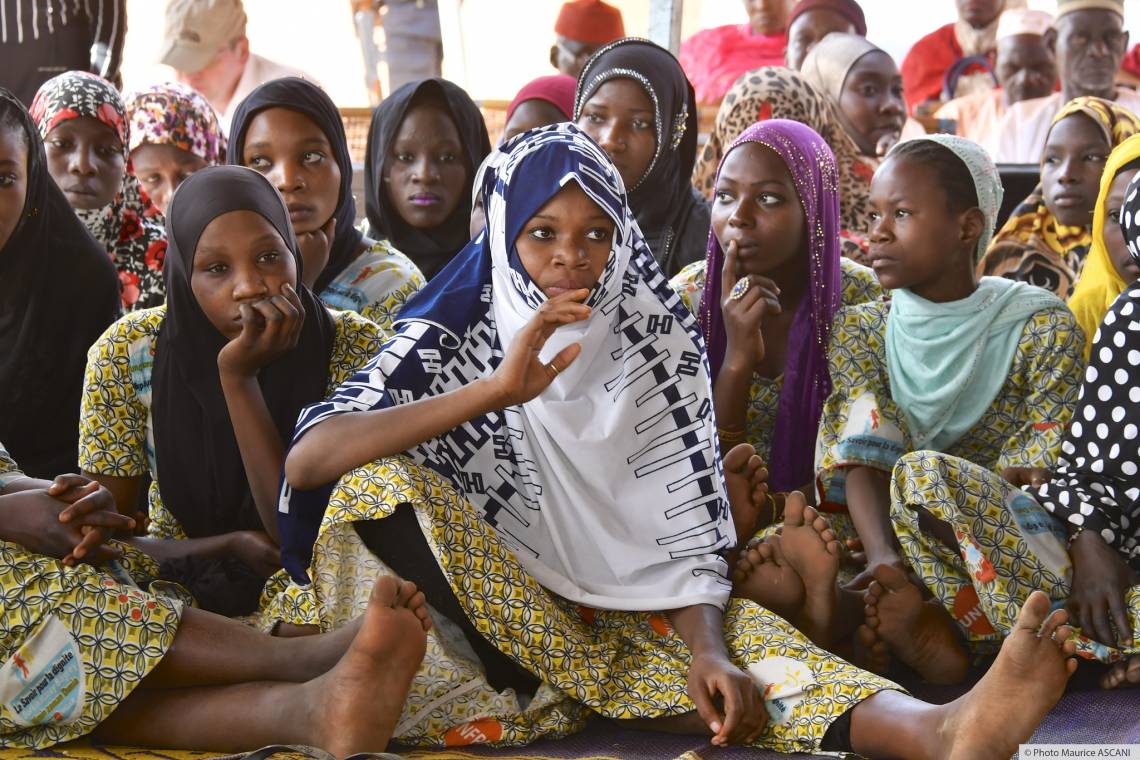[Rediffusion] Les jeunes filles de Koloma, disposent d’un espace, pour discuter de leurs problèmes