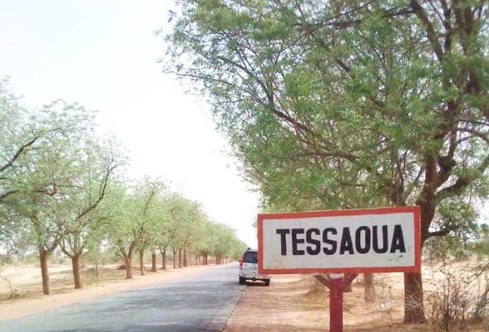Magazine 30/04/2018 : Des arbres plantés par un volontaire sur 12 kilomètres à TESSAOUA