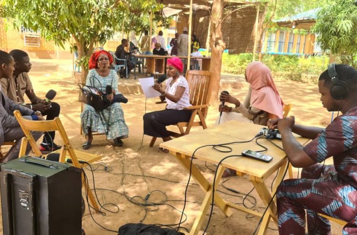 Univers des médias : Zoom sur le travail des jeunes journalistes et animateurs