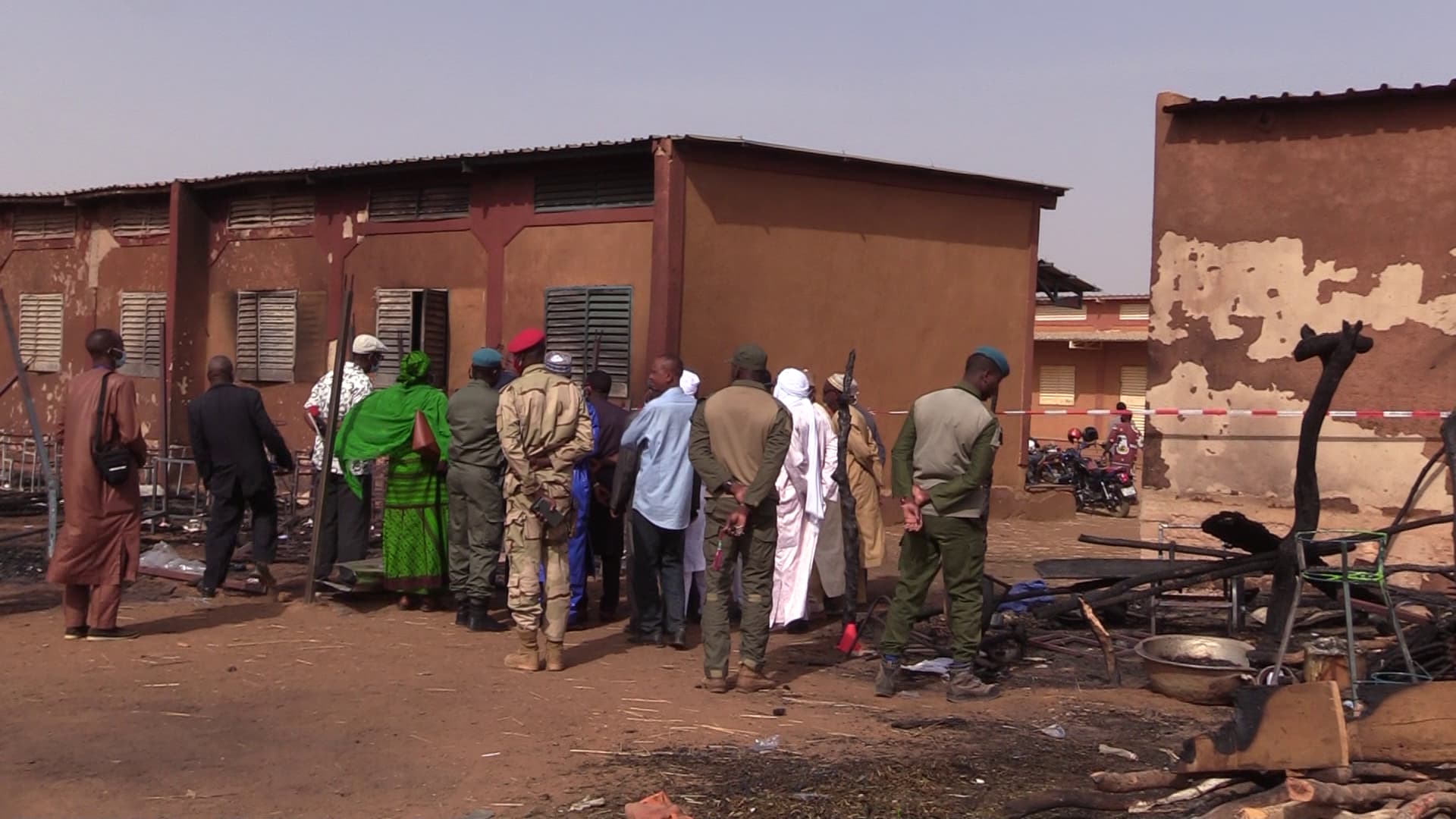 Une vingtaine d’élèves meurent dans un incendie à Niamey